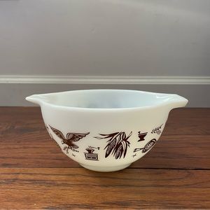 Pyrex Early American 441 Cinderella, EUC